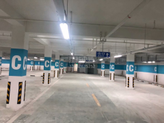 地下停車場劃線用什么材料,停車場劃線要用什么工具？