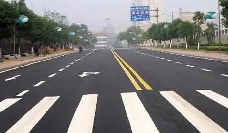 道路劃線標(biāo)準(zhǔn)尺寸？必須得到嚴(yán)格的遵守